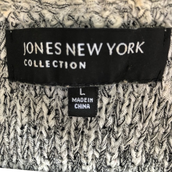 Jones New York Gray Sleeveless Top, Large - Picture 3 of 6